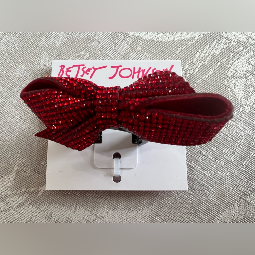 Betsey Johnson Bow Ring